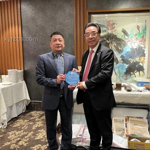 加州梦照进现实：不屈从的领导力与创新思维碰撞